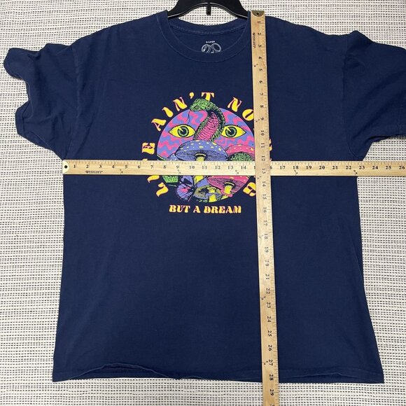 12 oz Soda Psychedelic Graphic Tee "Life Aint Nothing But A Dream" X-Large - Picture 5 of 5